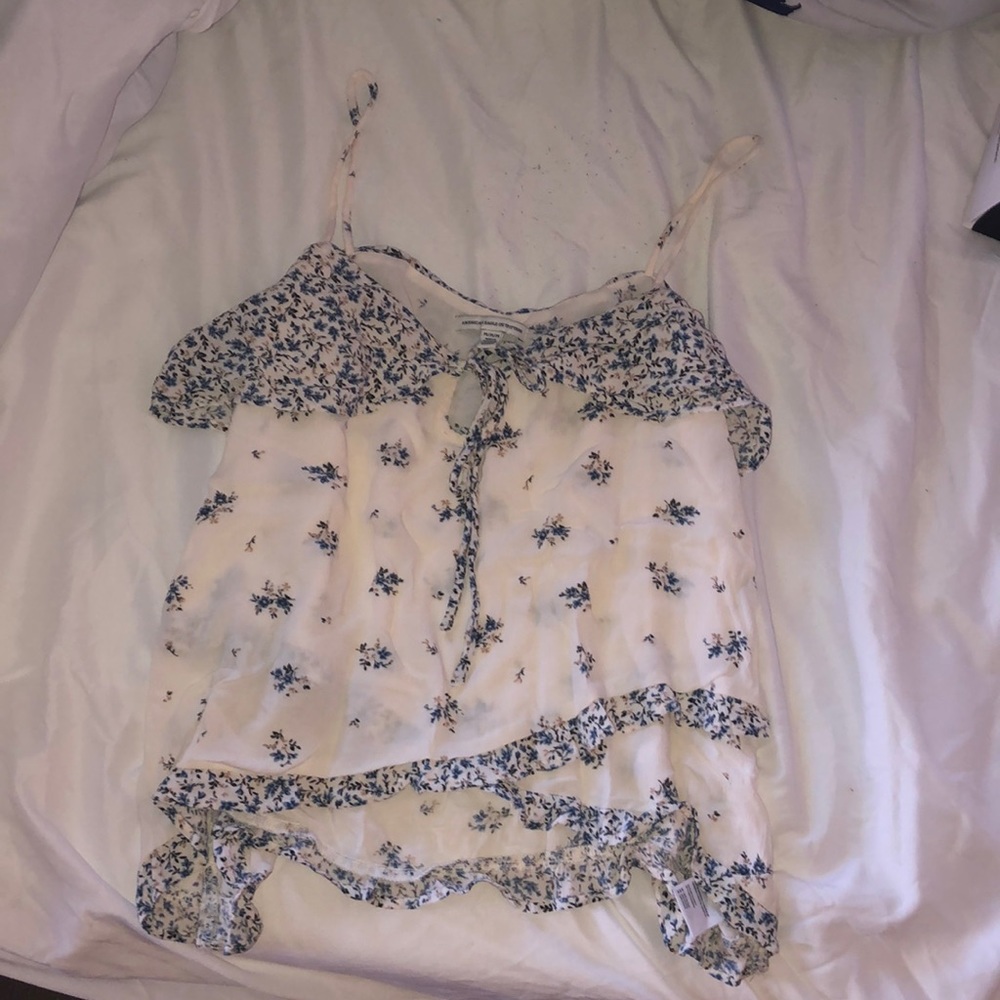 Slightly cropped floral tank top/blouse
